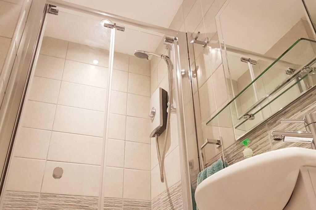 Iscraig Bach-Cosy 2 Bed Apartment-Close To Beach Триадър Екстериор снимка
